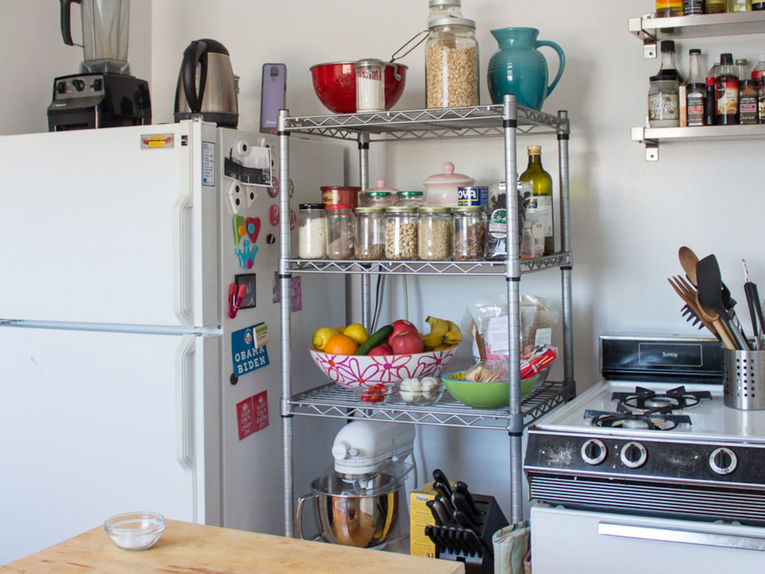 Small wire shelf for clearance kitchen